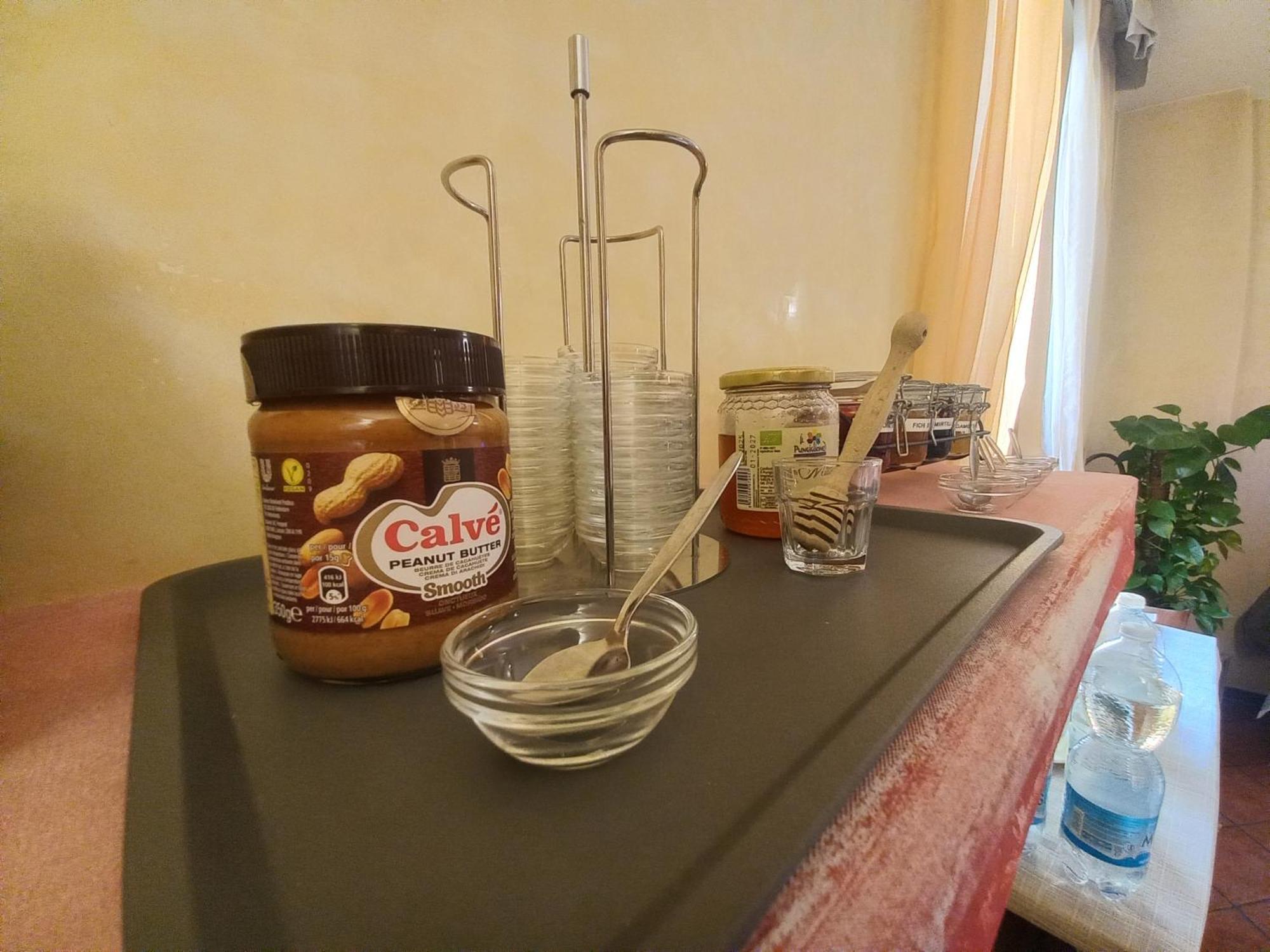 Hotel Arcobaleno Сиена Екстериор снимка